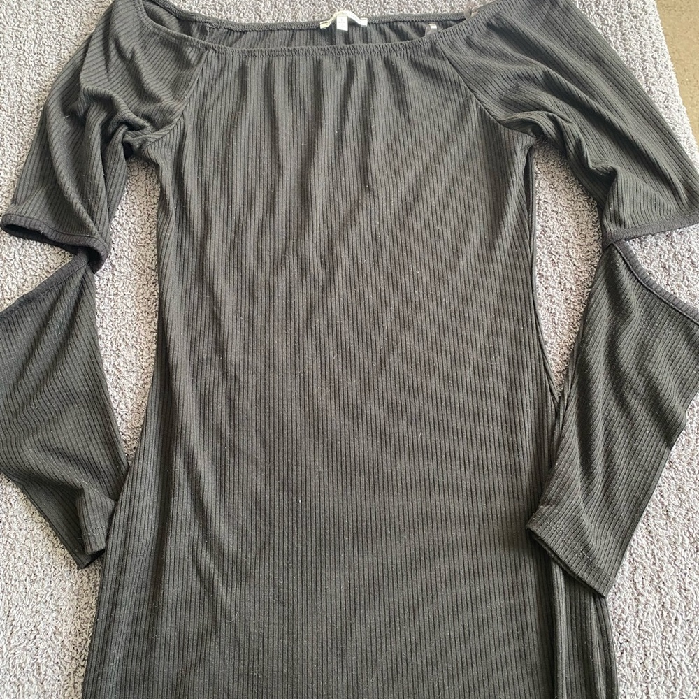 Off-Shoulder Long Sleeve Ribbed Dress